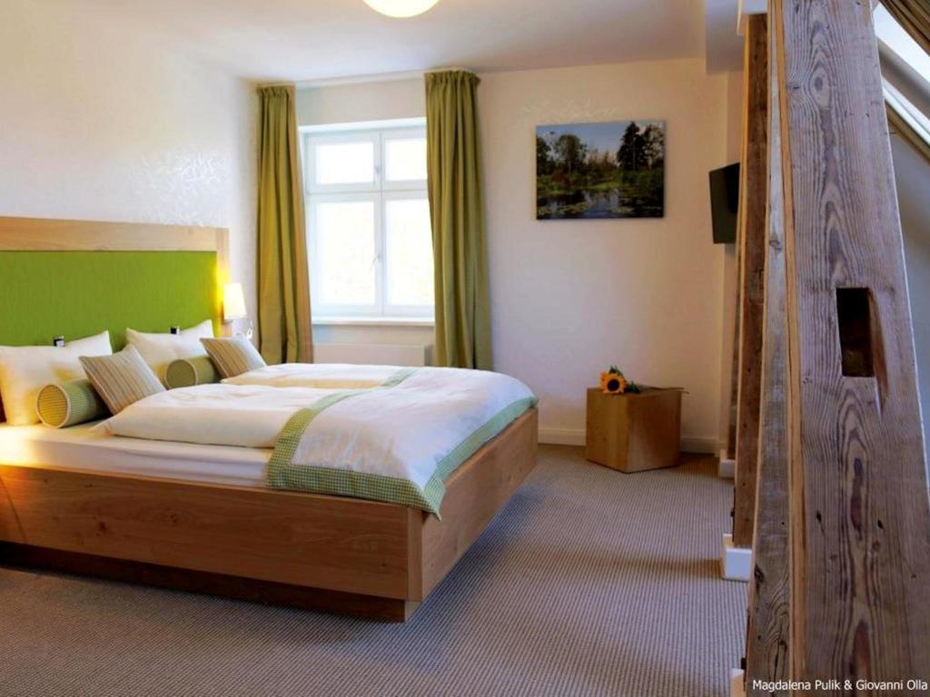 Hotel Und Restaurant Am Peenetal Liepen  部屋 写真