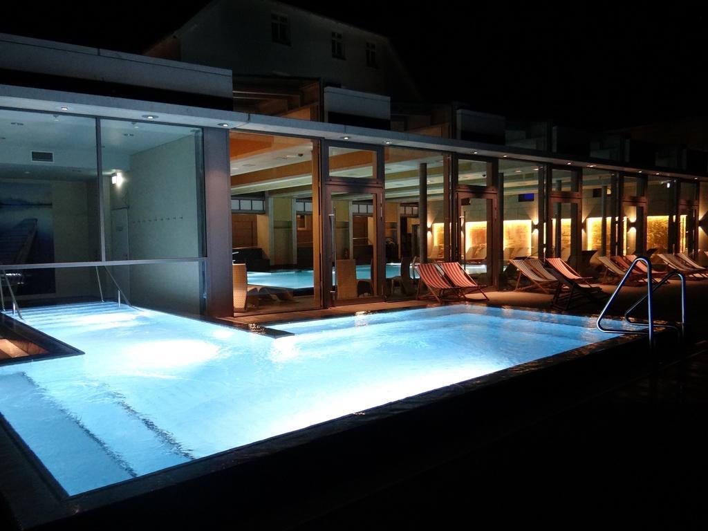 Hotel Und Restaurant Am Peenetal Liepen  エクステリア 写真