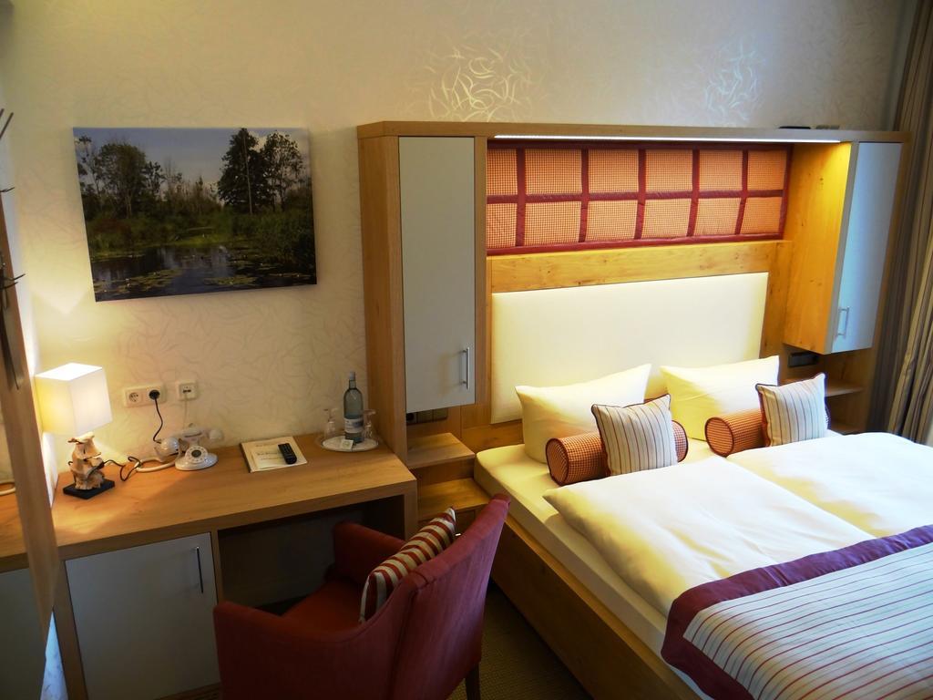 Hotel Und Restaurant Am Peenetal Liepen  部屋 写真
