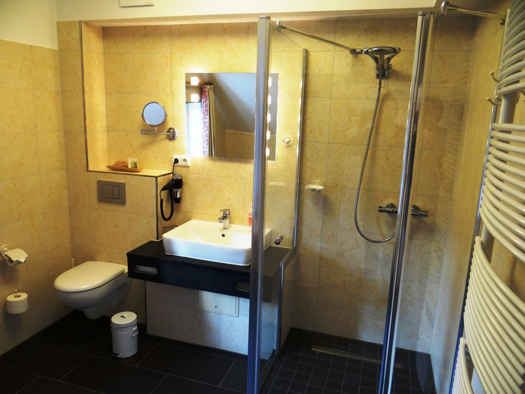 Hotel Und Restaurant Am Peenetal Liepen  部屋 写真
